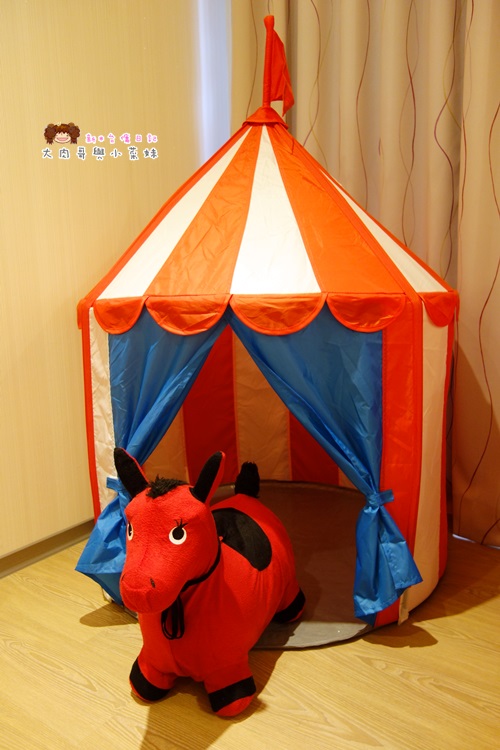 悠逸休閒旅館 家庭親子房 (12).JPG