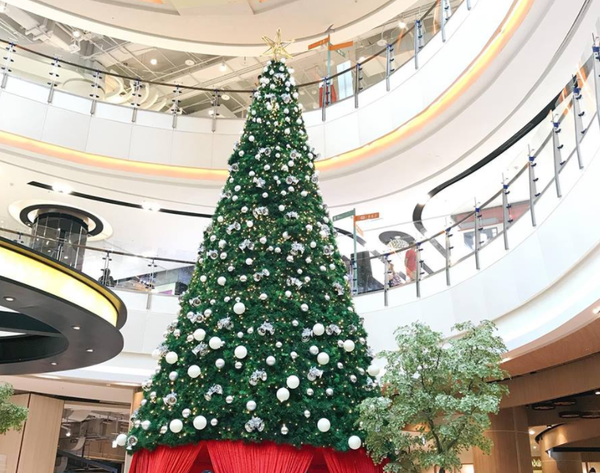 【中壢】大江國際購物中心｜聖誕節假日好去處、內有超夢幻北極熊雕像及雪屋