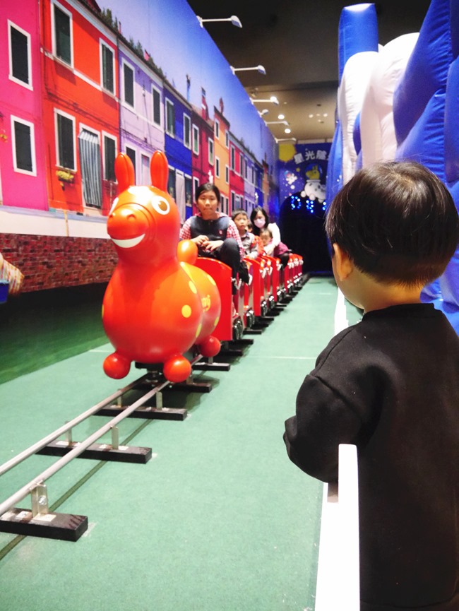 【親子展覽】新光三越A11-RODY奇幻之旅（2/5～3/27）。賽車駕駛、遊戲氣墊…寒假太難收心