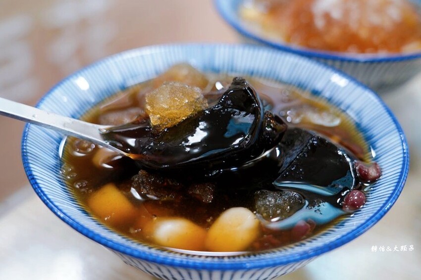 冰點老店綿綿冰 ❙ 鳳梨檸檬冰、芒果雙爽,自製手工豆花、仙草