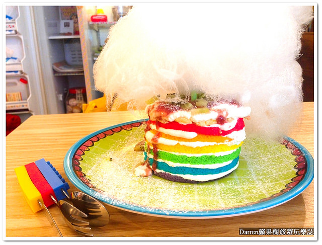 『桃園咖啡店下午茶推薦』老咩咖啡鬆餅★超人氣隱藏版甜點彩虹蛋糕/桃園彩虹蛋糕擄獲許多少女心/老闆是正妹的咖啡店