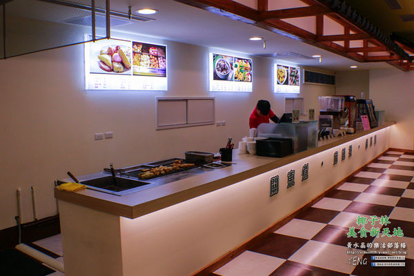 椰子林美食新天地(港點/熱炒/美食街)|桃園市/蘆竹區  (一個什麼美食都有，什麼美食都賣的美食天堂)