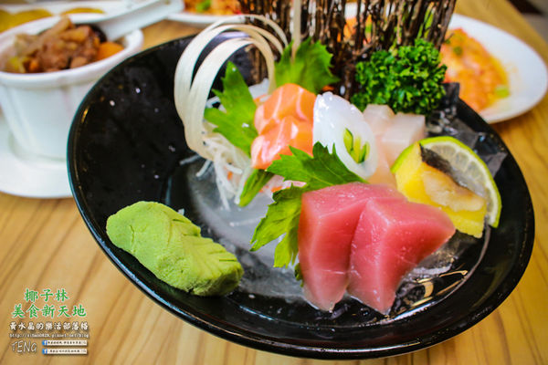 椰子林美食新天地(港點/熱炒/美食街)|桃園市/蘆竹區  (一個什麼美食都有，什麼美食都賣的美食天堂)