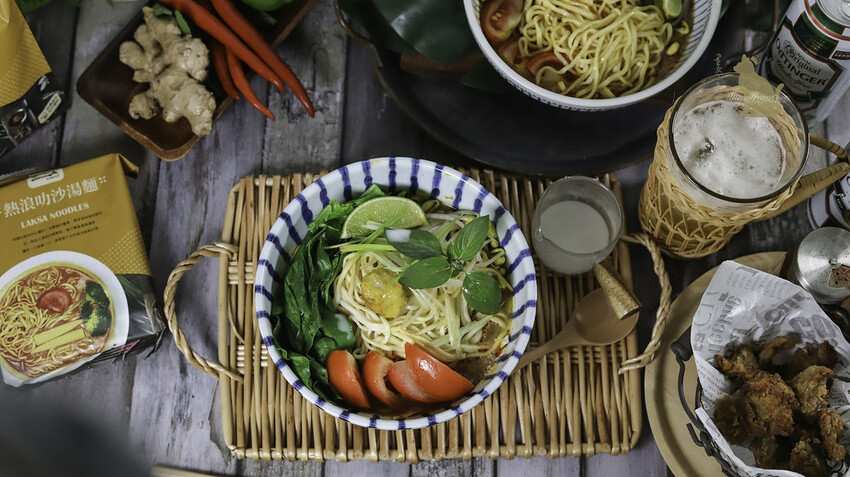 台中素食| 熱浪島叻沙湯麵(純素)讓人欲罷不能的濃郁湯頭與Q彈麵體在家也能享用