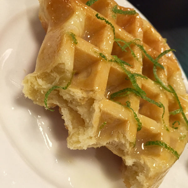 ★食記★ 周董夫人昆凌Hannah開設的 Machi Doggie Fashion & Coffee / 西門町 / 西門捷運站1號出口