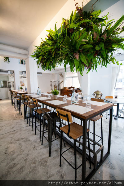 [吃喝]義大利小餐館 希拉2店～關於餐桌 About Tables。