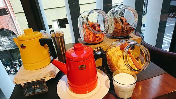 64720052_2475960039102337_5389654344062730240_n