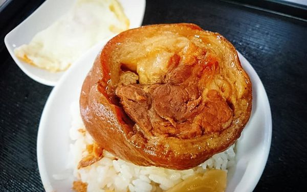 64478335_2475900689108272_8316706016922173440_n