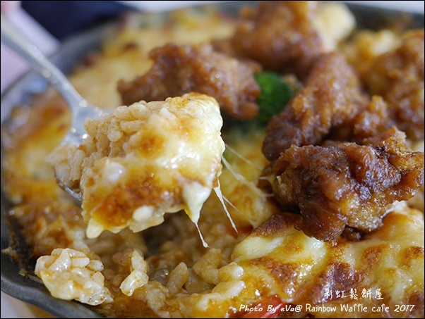 Rainbow Waffle cafe-26.jpg