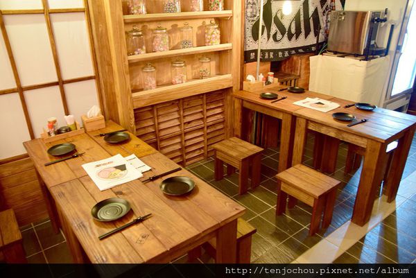 DSC_0008.JPG DSC_0008.JPG