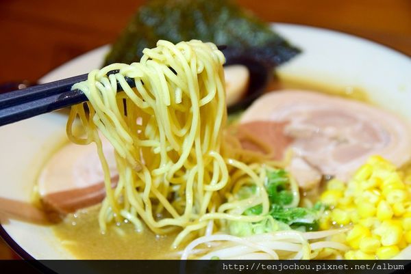 DSC_0018-4.JPG DSC_0018-4.JPG