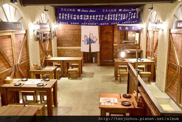 DSC_0010.JPG DSC_0010.JPG