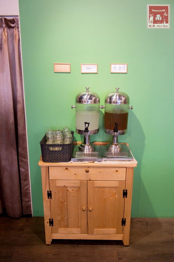 HAPPY FOOD 樂食新鉄板料理：【台南南區】首推櫻桃鴨腿和牛排｜鐵板甜食滿滿莓果味｜舒肥烹調｜法式鐵板燒好好食~HAPPY FOOD 樂食新鉄板料理