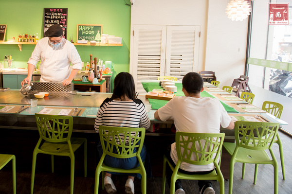 HAPPY FOOD 樂食新鉄板料理：【台南南區】首推櫻桃鴨腿和牛排｜鐵板甜食滿滿莓果味｜舒肥烹調｜法式鐵板燒好好食~HAPPY FOOD 樂食新鉄板料理