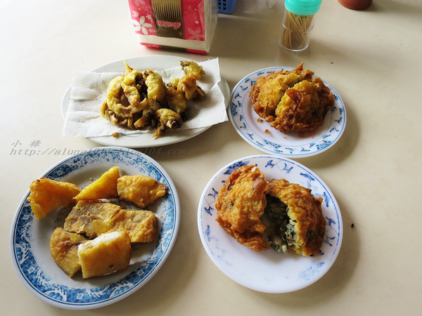 古早味蚵嗲：小漁村的美味~      ..青鯤鯓古早味蚵嗲