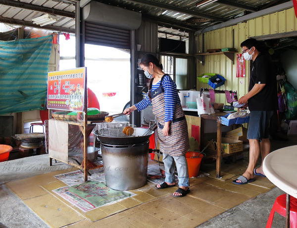 古早味蚵嗲：小漁村的美味~      ..青鯤鯓古早味蚵嗲