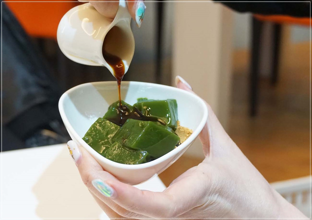 TSUJIRI辻利茶舖 抹茶蕨餅