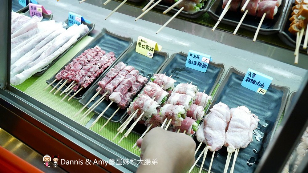 《新竹宵夜》台灣壹碳烤-新竹忠孝總店。碳烤串燒美食。朋友聚餐瘋世足賽的好選擇︱（影片）