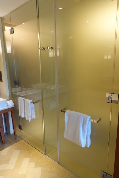 【桃園親子飯店】桃園大溪笠復威斯汀度假酒店The Westin Tashee Resort 行政套房住宿心得。超網美超外國氣