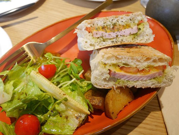 P1090200_2.JPG P1090200_2.JPG