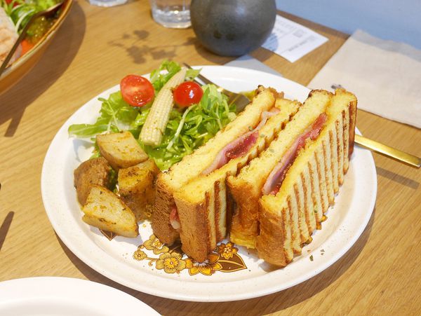 P1090208_2.JPG P1090208_2.JPG