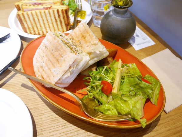 P1090198_2.JPG P1090198_2.JPG