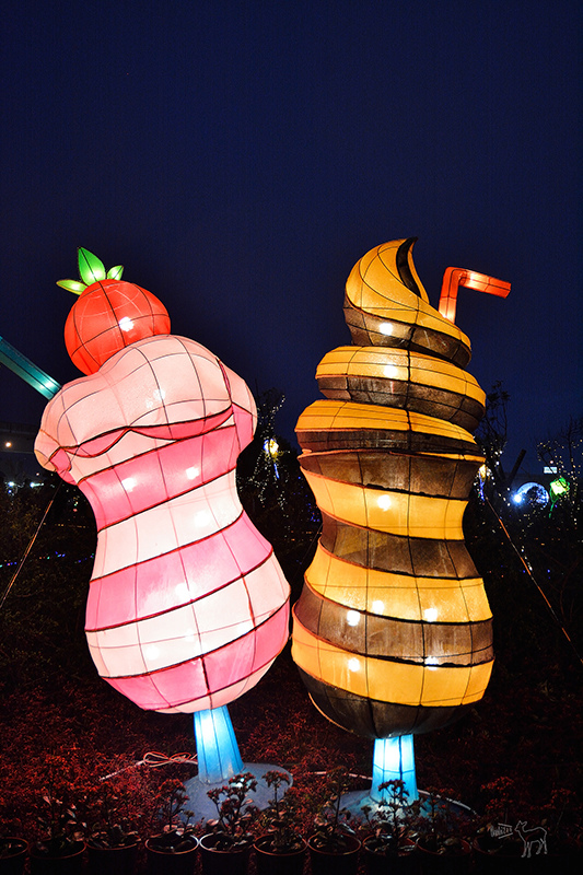 2016桃園燈會:繽紛主副燈,六大主題燈區與寬廣佔地.高鐵桃園站,免費接駁車