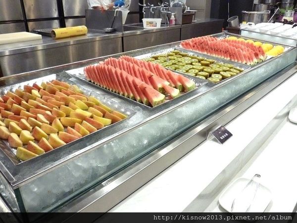 大八潮坊港式飲茶自助百匯(內湖店)：紫色狂潮掀起港式料理吃到飽-大八潮坊港式飲茶自助百匯(內湖旗艦店)体驗心得