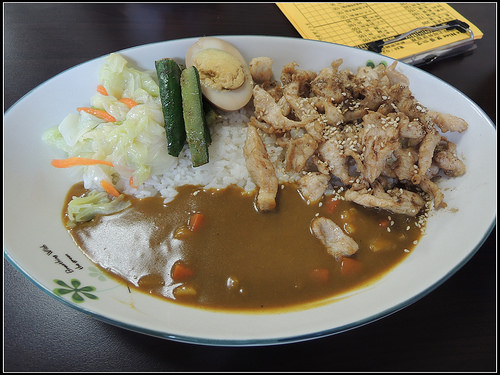 【新北食記】林口‧雙醬咖哩(林口)~湯品、飲料自助、可加飯