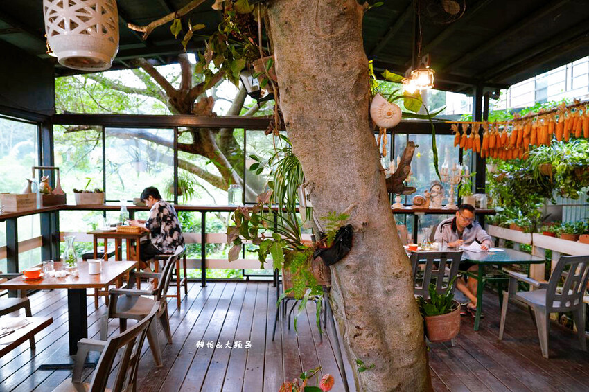 綠庭緣 ❙ 山林裡玻璃屋咖啡廳,虎頭山步道旁,桃園森林系景觀