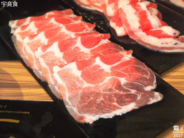 宇良食 健康鍋物：宇良食，夏日清爽新湯底，仲夏鮮果VS瑰蜜鮮奶