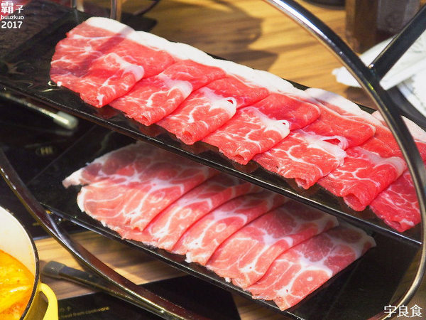 宇良食 健康鍋物：宇良食，夏日清爽新湯底，仲夏鮮果VS瑰蜜鮮奶