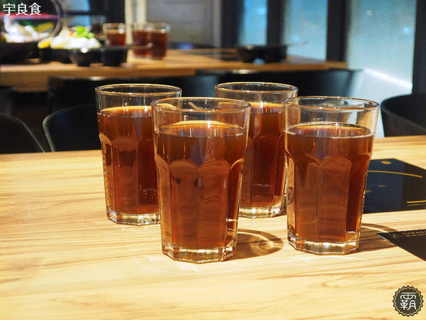 宇良食 健康鍋物：宇良食，夏日清爽新湯底，仲夏鮮果VS瑰蜜鮮奶