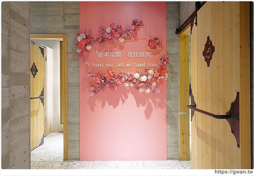 宇良食巨無霸肉盤+浮誇手臂蝦，無霸三人套餐海陸通吃