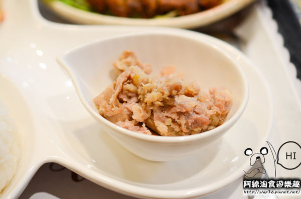 【桃園簡餐】巷弄食堂(原窩在轉角)-鮮乳酪火鍋配料豐富，湯底濃醇夠味．桃園市區/簡餐/火鍋/烏龍麵