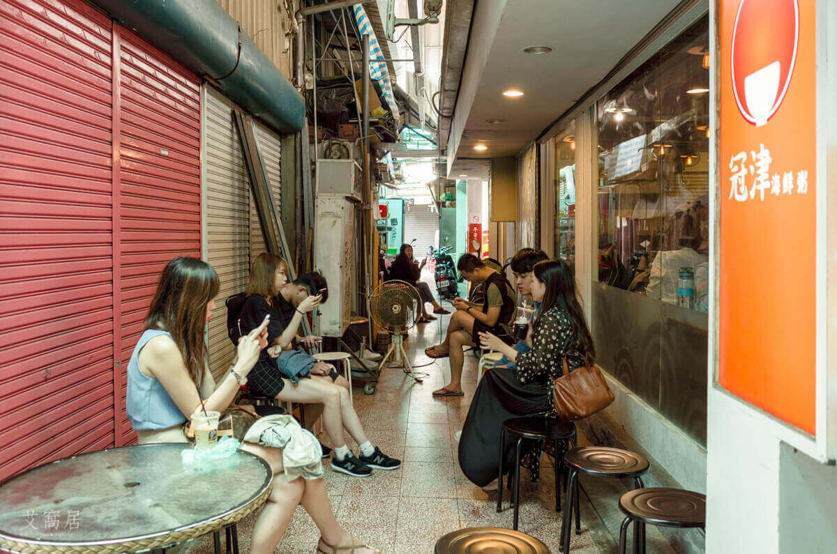 在地人私藏秘店.週休四日的 冠津海鮮粥