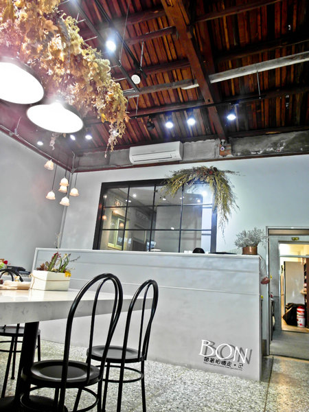 BON：台南 中西區．新美街老屋美食  熱煎三明治&黃金法國吐司   BON  BRUNCH