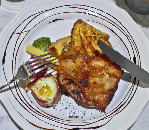 BON：台南 中西區．新美街老屋美食  熱煎三明治&黃金法國吐司   BON  BRUNCH