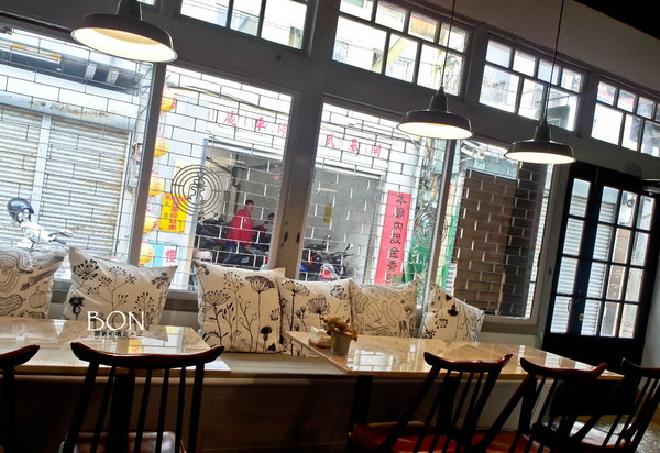 BON：台南 中西區．新美街老屋美食  熱煎三明治&黃金法國吐司   BON  BRUNCH