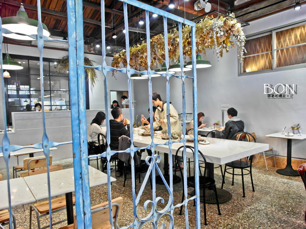 BON：台南 中西區．新美街老屋美食  熱煎三明治&黃金法國吐司   BON  BRUNCH