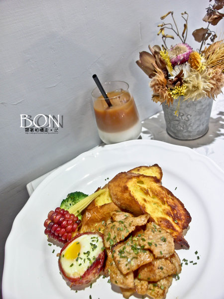 BON：台南 中西區．新美街老屋美食  熱煎三明治&黃金法國吐司   BON  BRUNCH