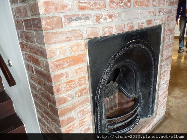 哈肯舖14-店內壁爐.JPG