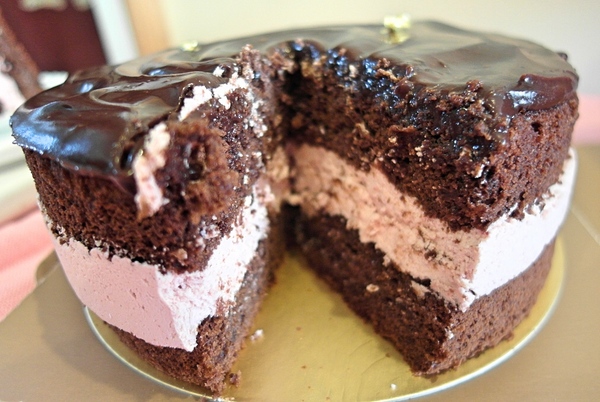 哈肯舖：❤️美食❤️【新北。板橋】哈肯舖 X 52Hz , I love you/ 苦甜之戀/法國LV級巧克力/花心。玫瑰檸檬