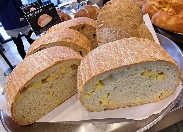 哈肯舖：❤️美食❤️【新北。板橋】哈肯舖 X 52Hz , I love you/ 苦甜之戀/法國LV級巧克力/花心。玫瑰檸檬