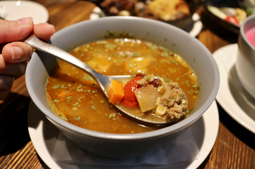 台北｜Waiting Bistro 東區餐酒館．ELLE百大推薦餐廳 - 奇奇一起玩樂趣