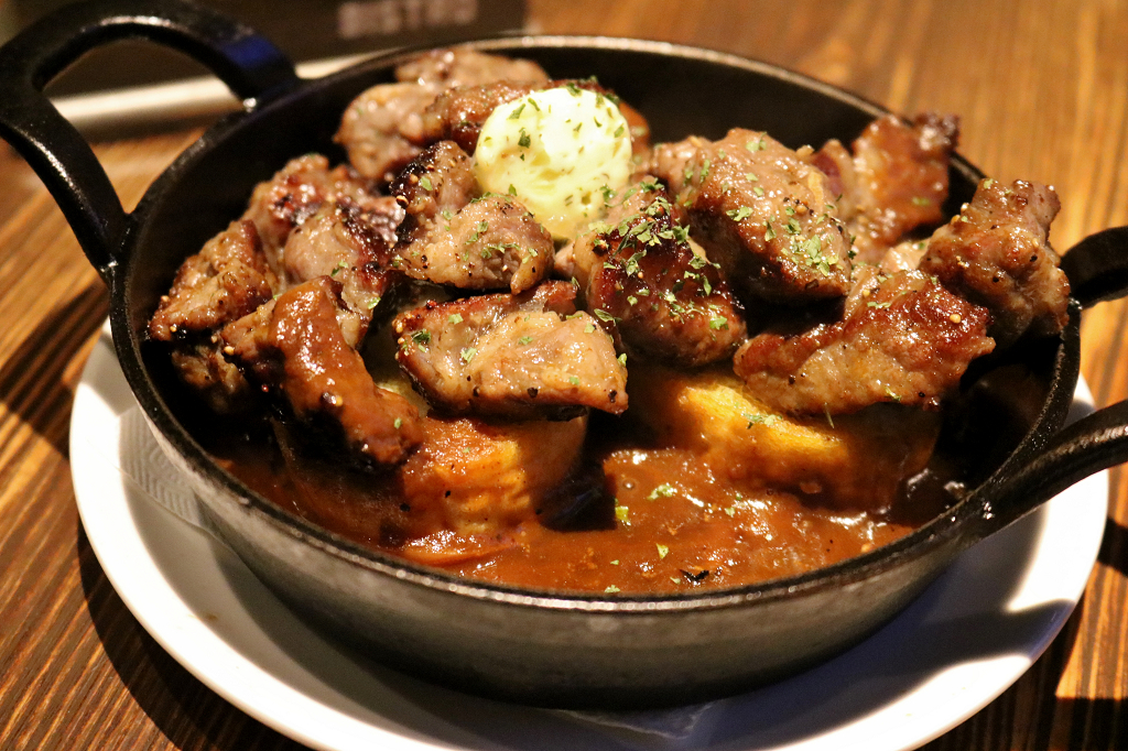 台北｜Waiting Bistro 東區餐酒館．ELLE百大推薦餐廳 - 奇奇一起玩樂趣