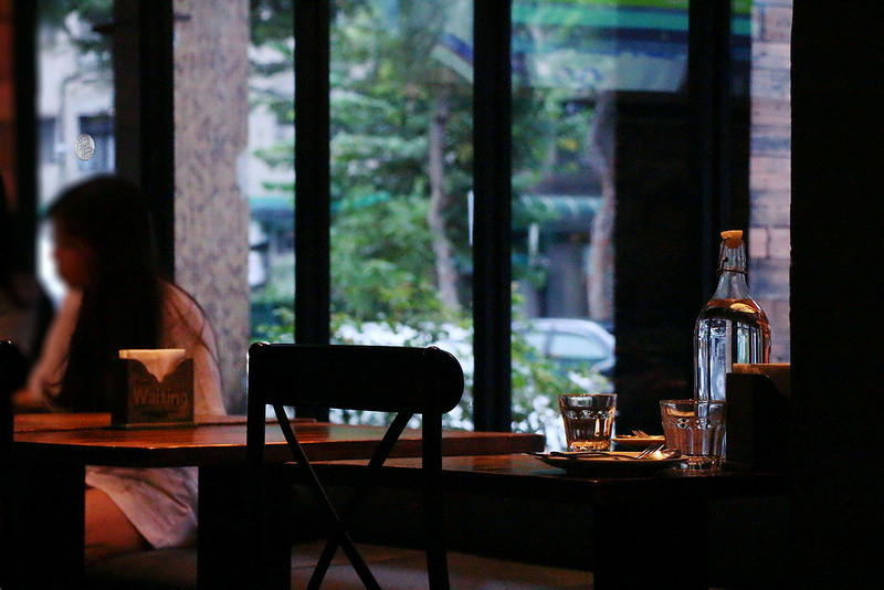 Waiting/ Kate's FZ Waiting/ Kate's FZ