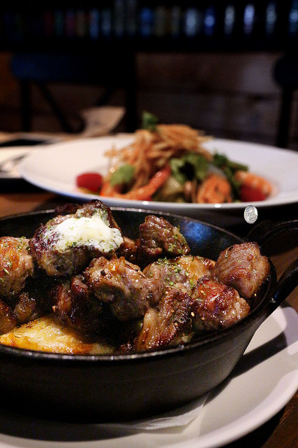 Waiting/ Kate's FZ Waiting/ Kate's FZ