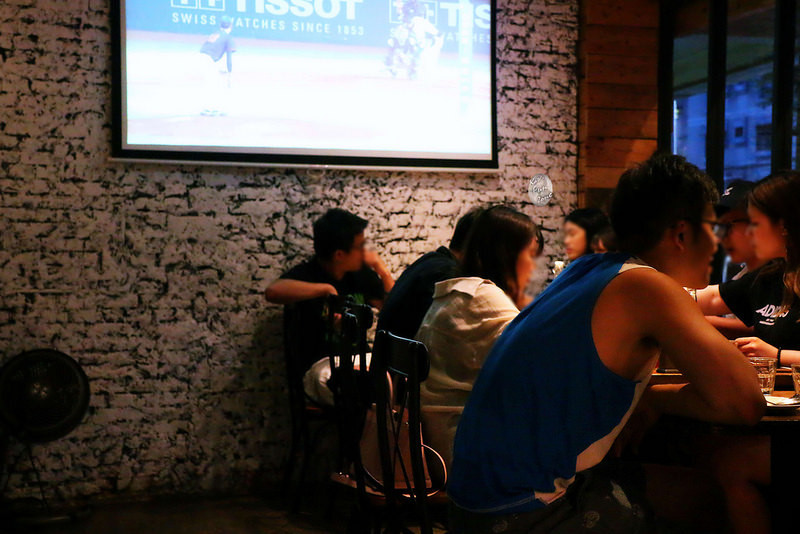 Waiting/ Kate's FZ Waiting/ Kate's FZ