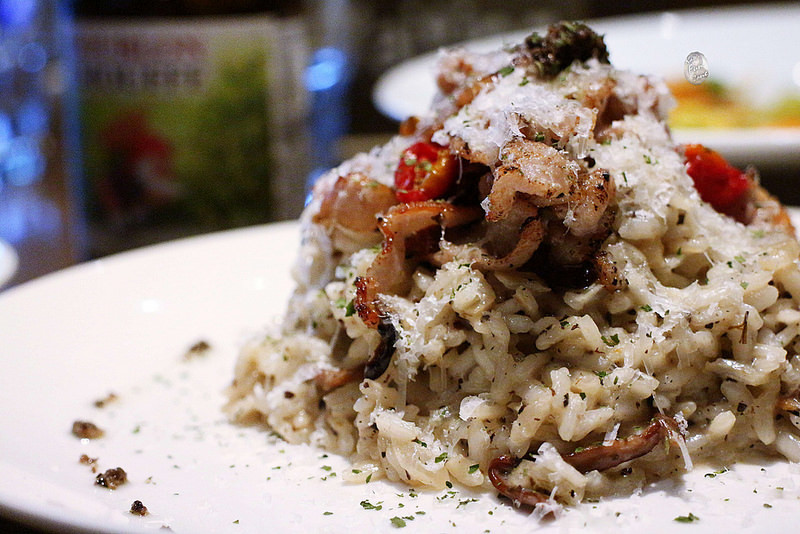 Waiting/ Kate's FZ Waiting/ Kate's FZ